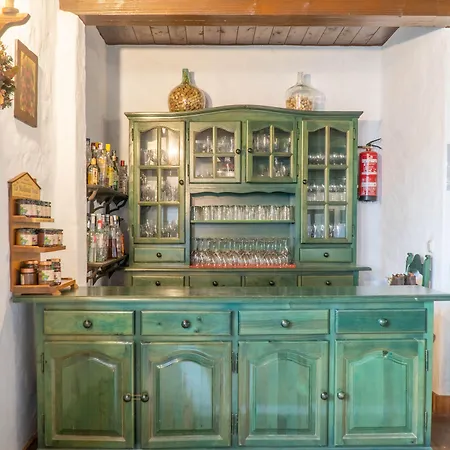 Almeji Hotel 2*