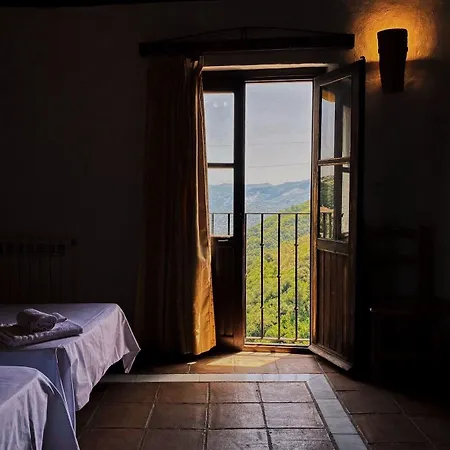 Hotel Almeji Benadalid
